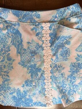 Lilly Pulitzer Luxletic Blue and White Floral Print Skort